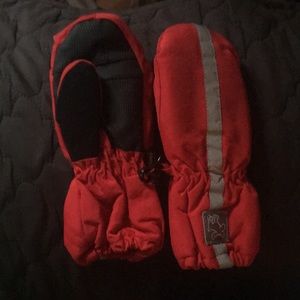 NWOT or EUC red kids mittens